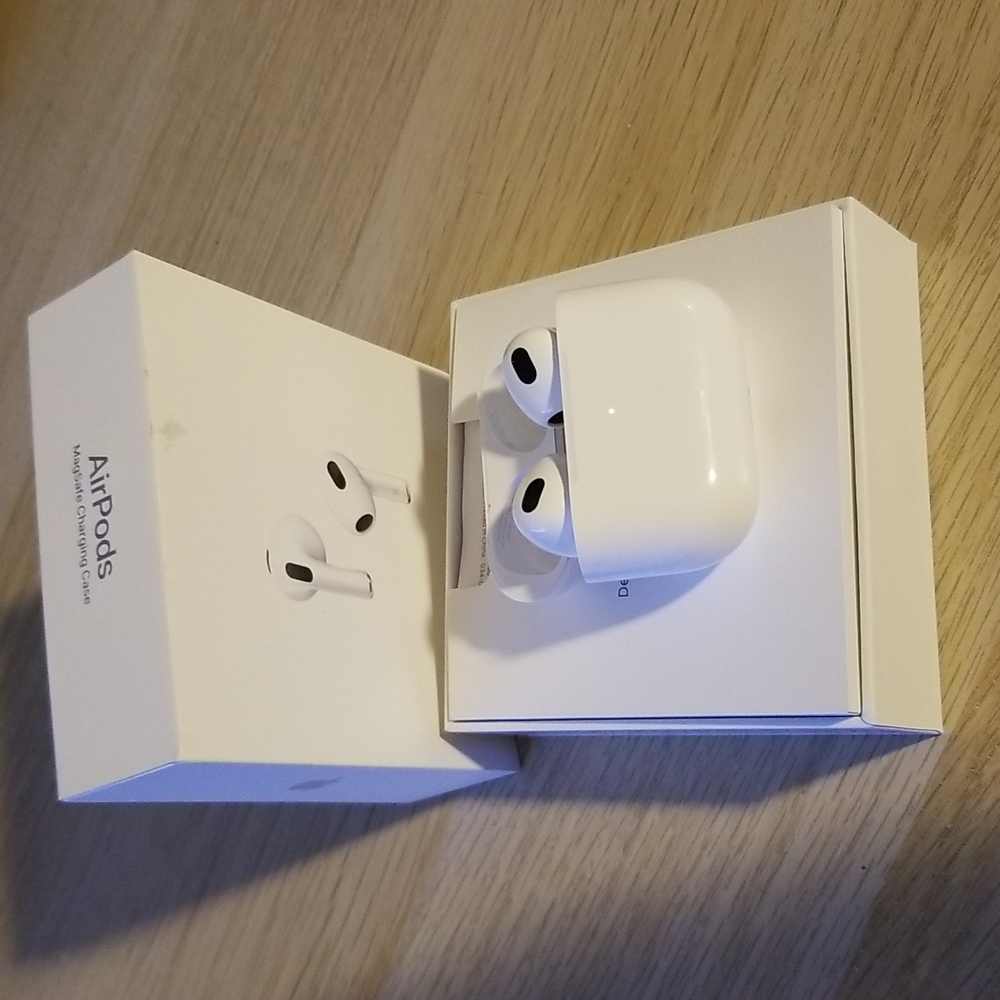 Airpods